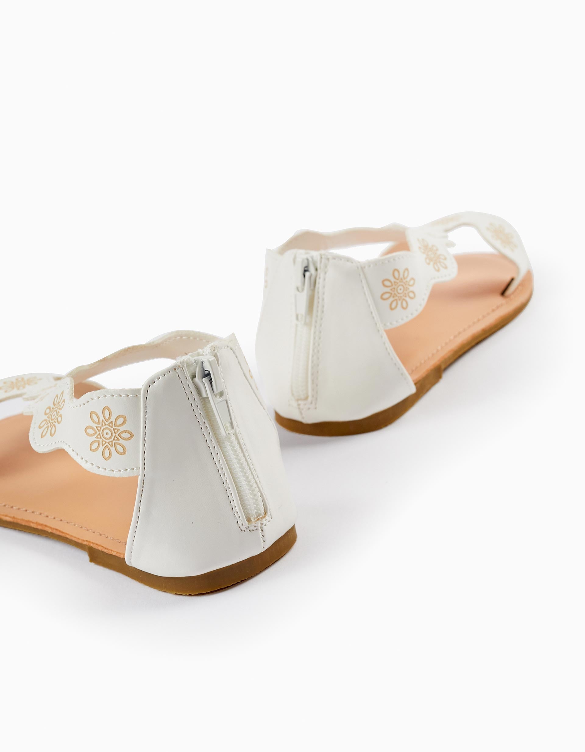 SANDAL W HOLES, WHITE, 25
