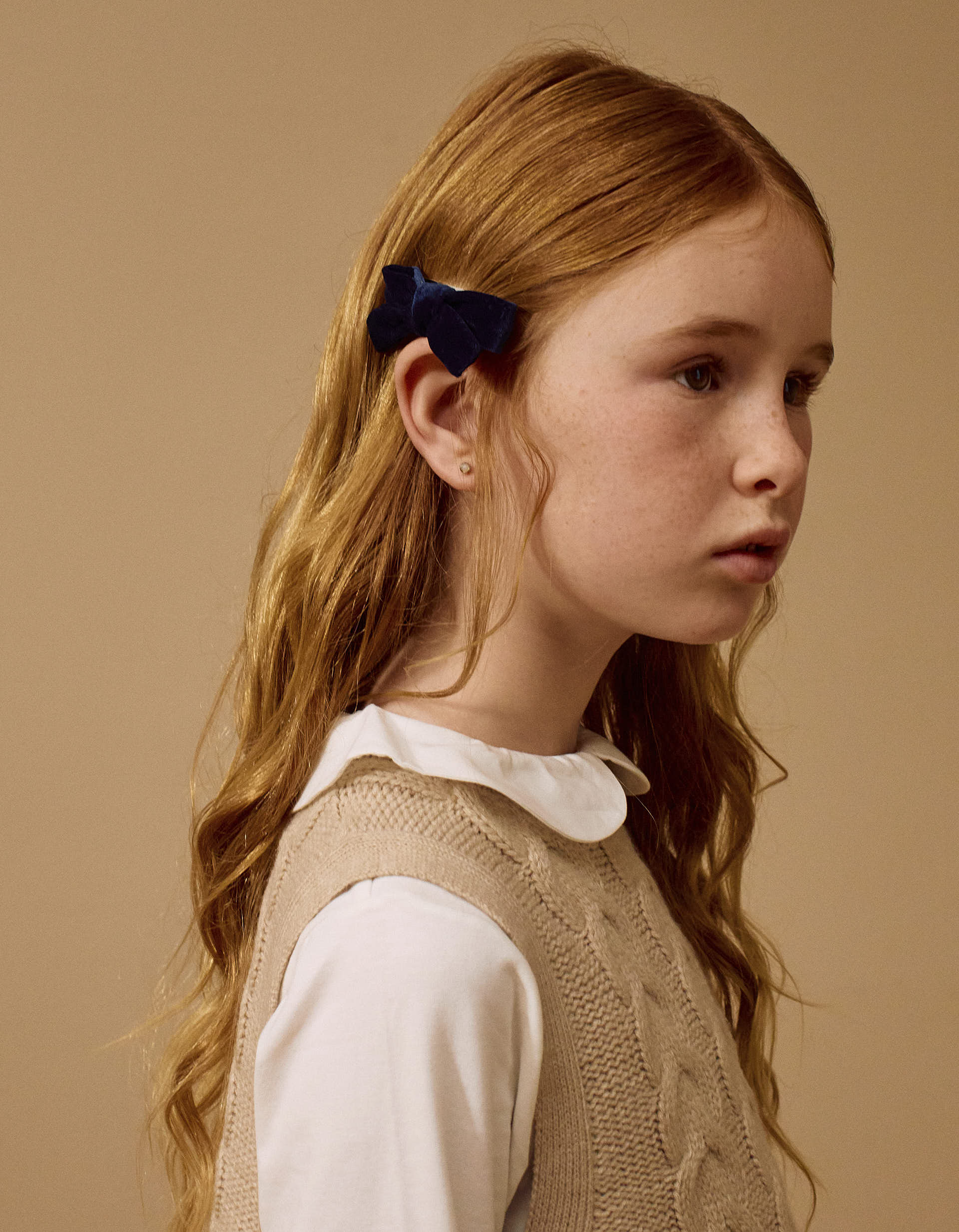 Pack of 2 Hair Clips with Velvet Bow for Baby and Girls, Dark Blue