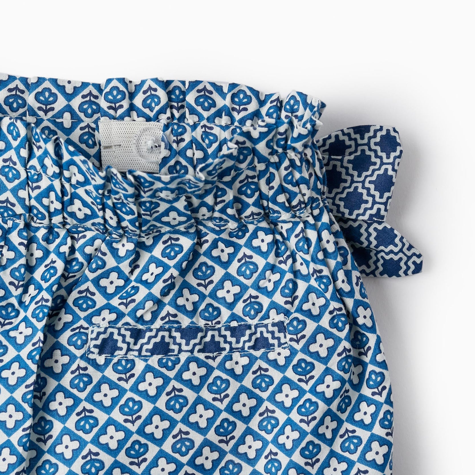 T-Shirt + Shorts with Bows for Baby Girls, White/Blue