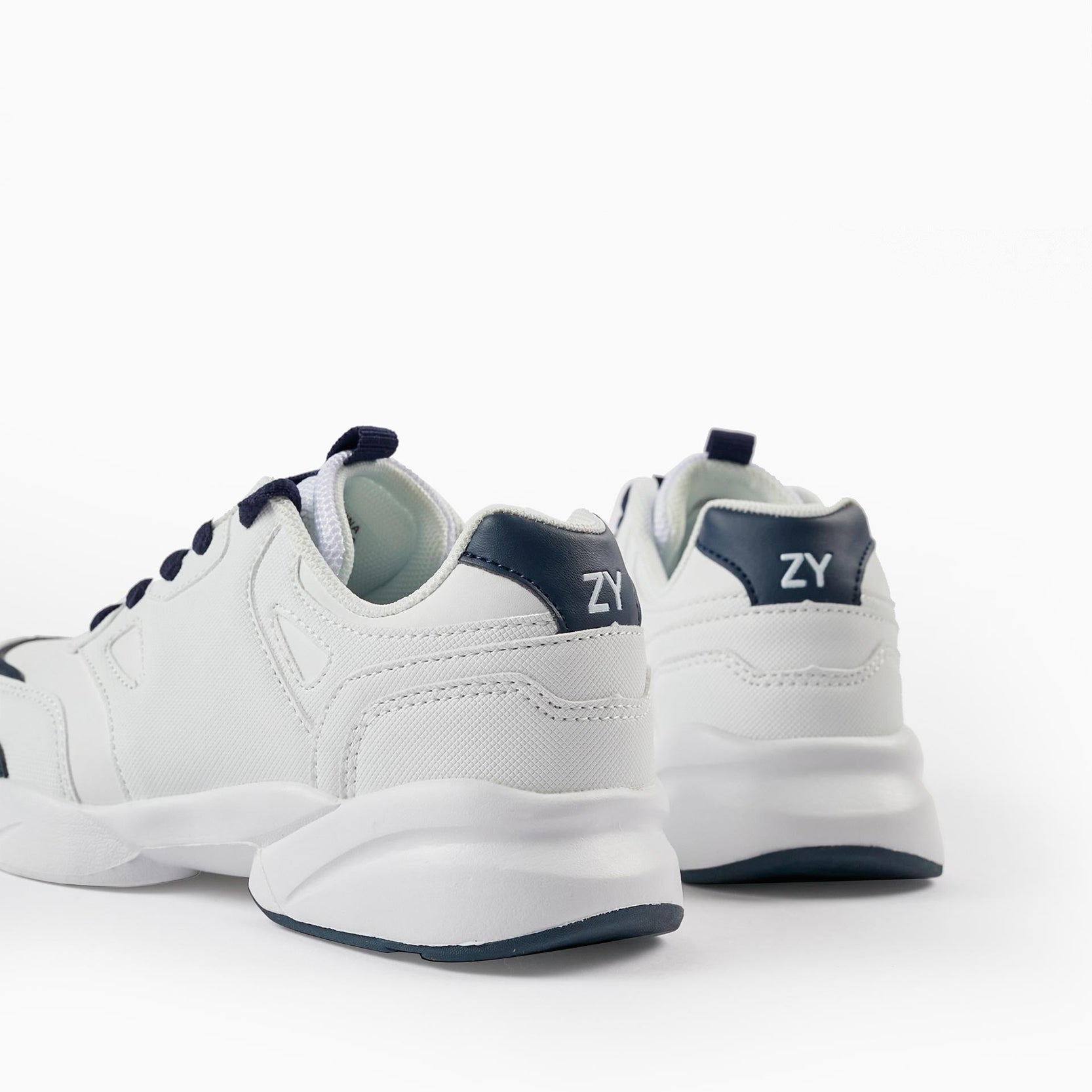 Trainers for Boys, White/Dark Blue