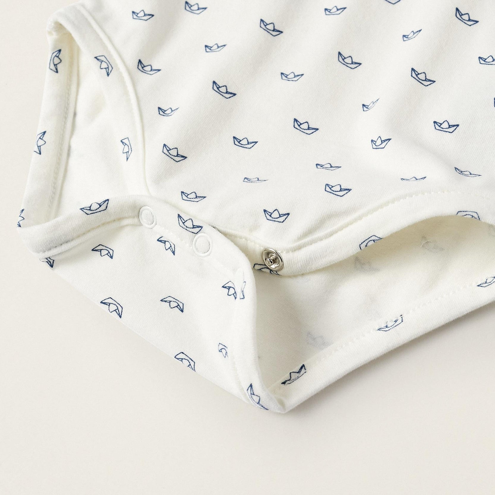 Cotton Bodysuit for Newborn Boys 'Paper Boats', White/Blue