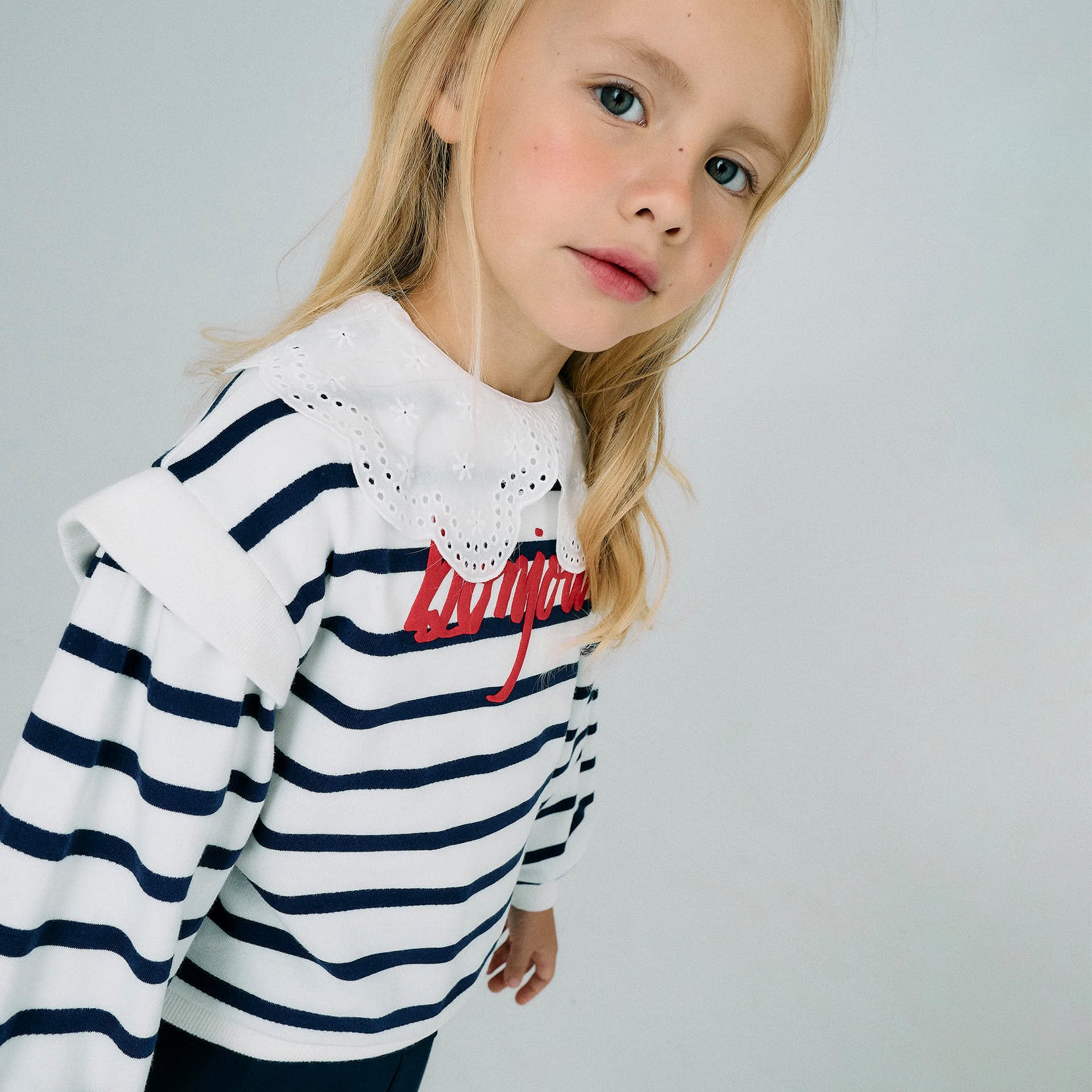 Striped sweatshirt for girls 'Bonjour', White/Navy Blue