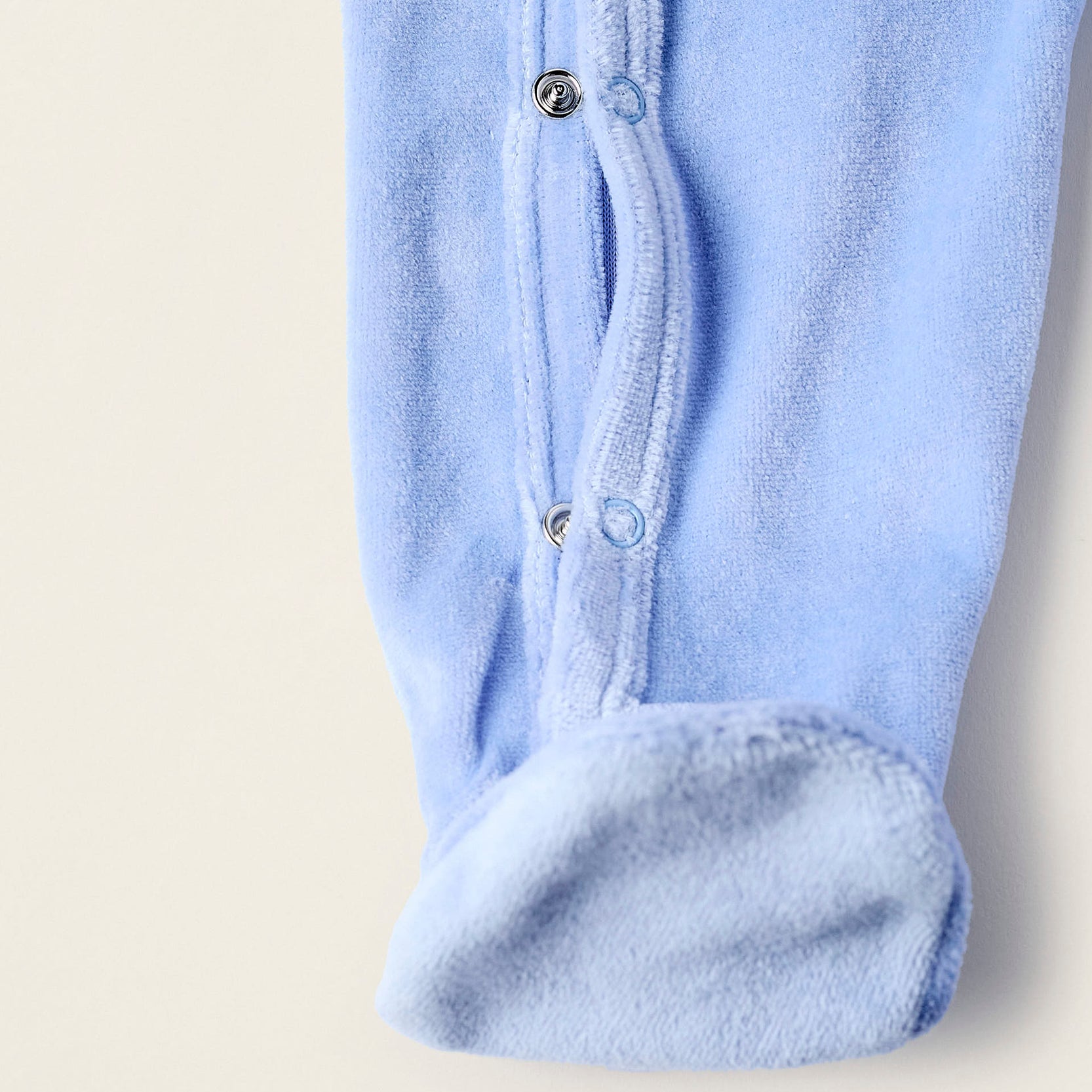 Velour Sleepsuit for Baby Boys 'Family Love', Blue