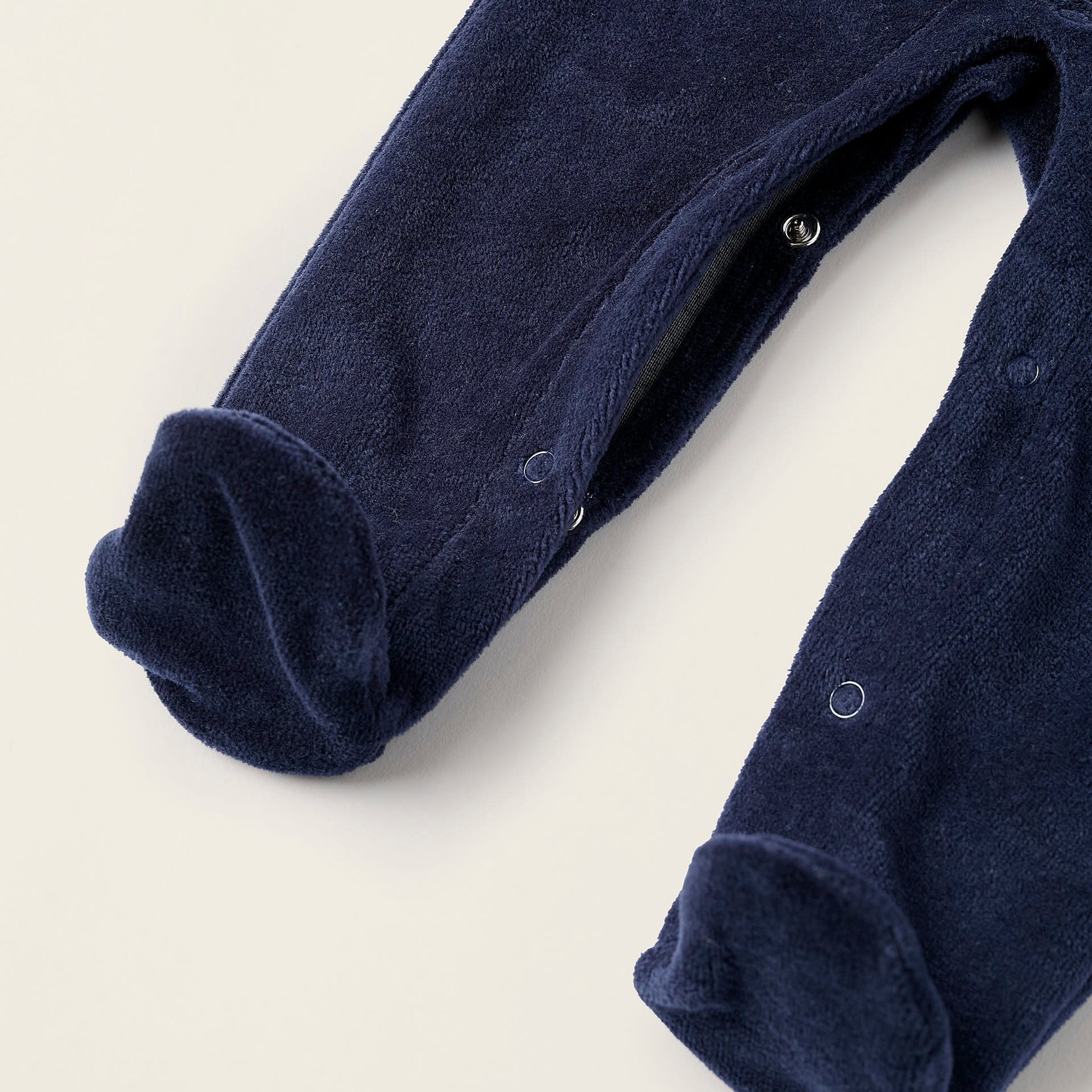 Velours Sleepsuit for Baby Boys 'Tiger', Dark Blue