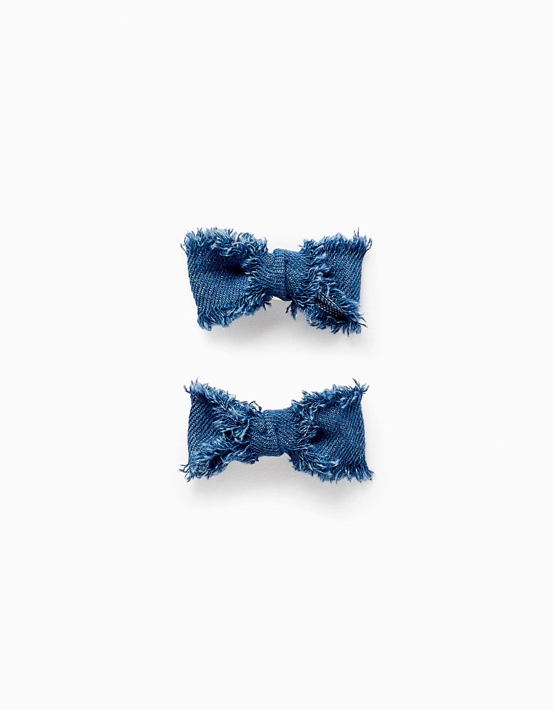 Pack of 2 Hair Clips with Frayed Denim Bows for Babies and Girls, Blue